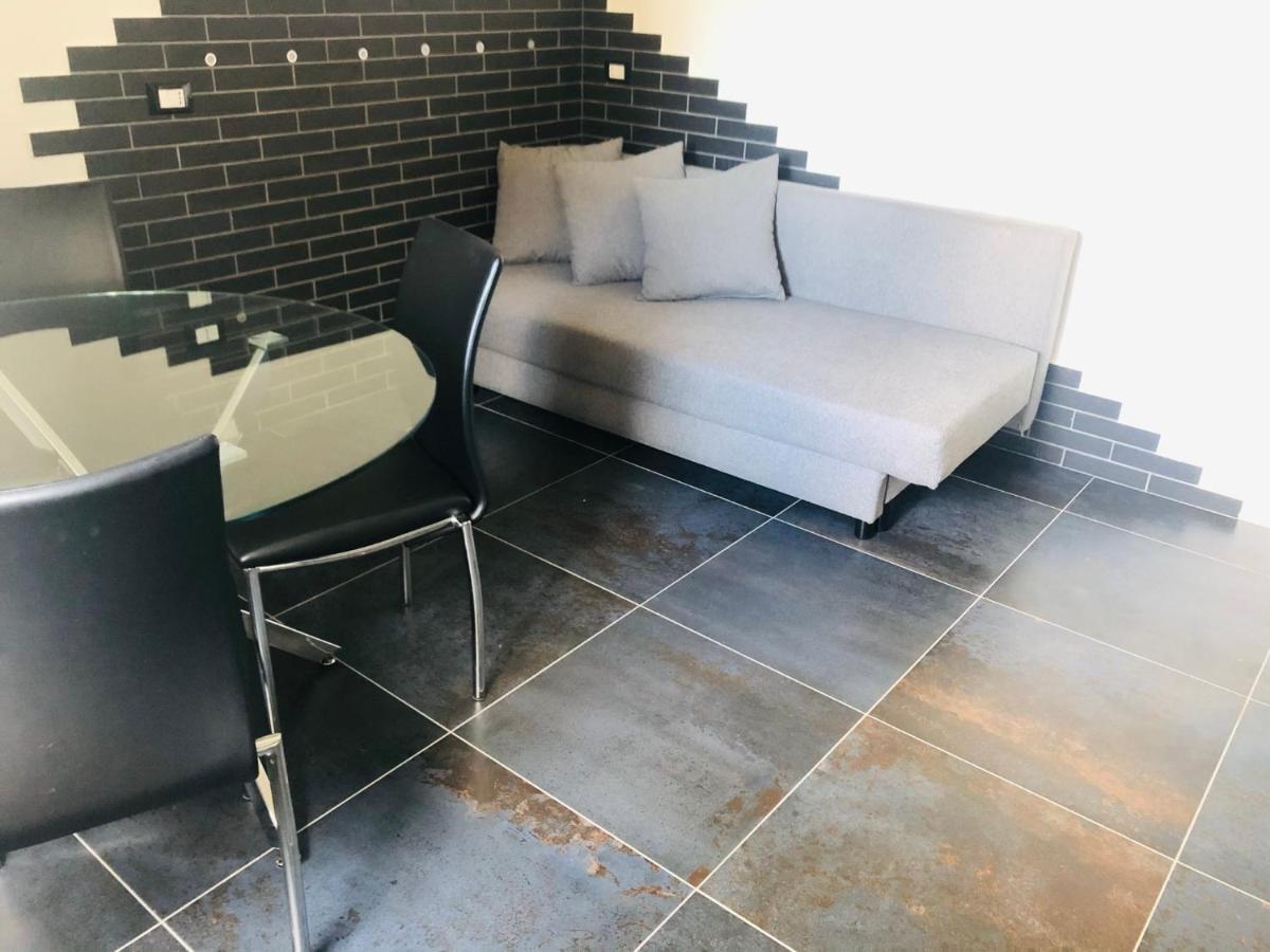Апартаменты Blaxej, Nel Cuore Di Verona, Moderno Ed Elegante, 4 Posti Letto, Wi-Fi, Self Check In Экстерьер фото
