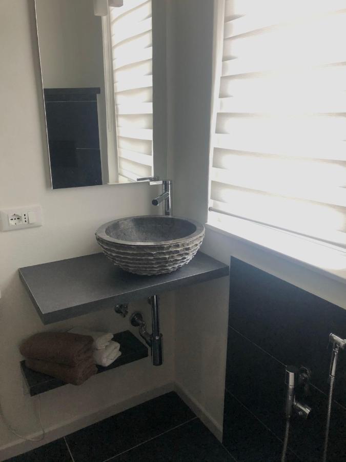Апартаменты Blaxej, Nel Cuore Di Verona, Moderno Ed Elegante, 4 Posti Letto, Wi-Fi, Self Check In Экстерьер фото