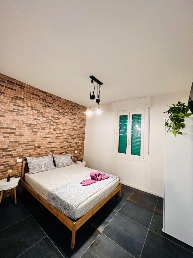 Апартаменты Blaxej, Nel Cuore Di Verona, Moderno Ed Elegante, 4 Posti Letto, Wi-Fi, Self Check In Экстерьер фото